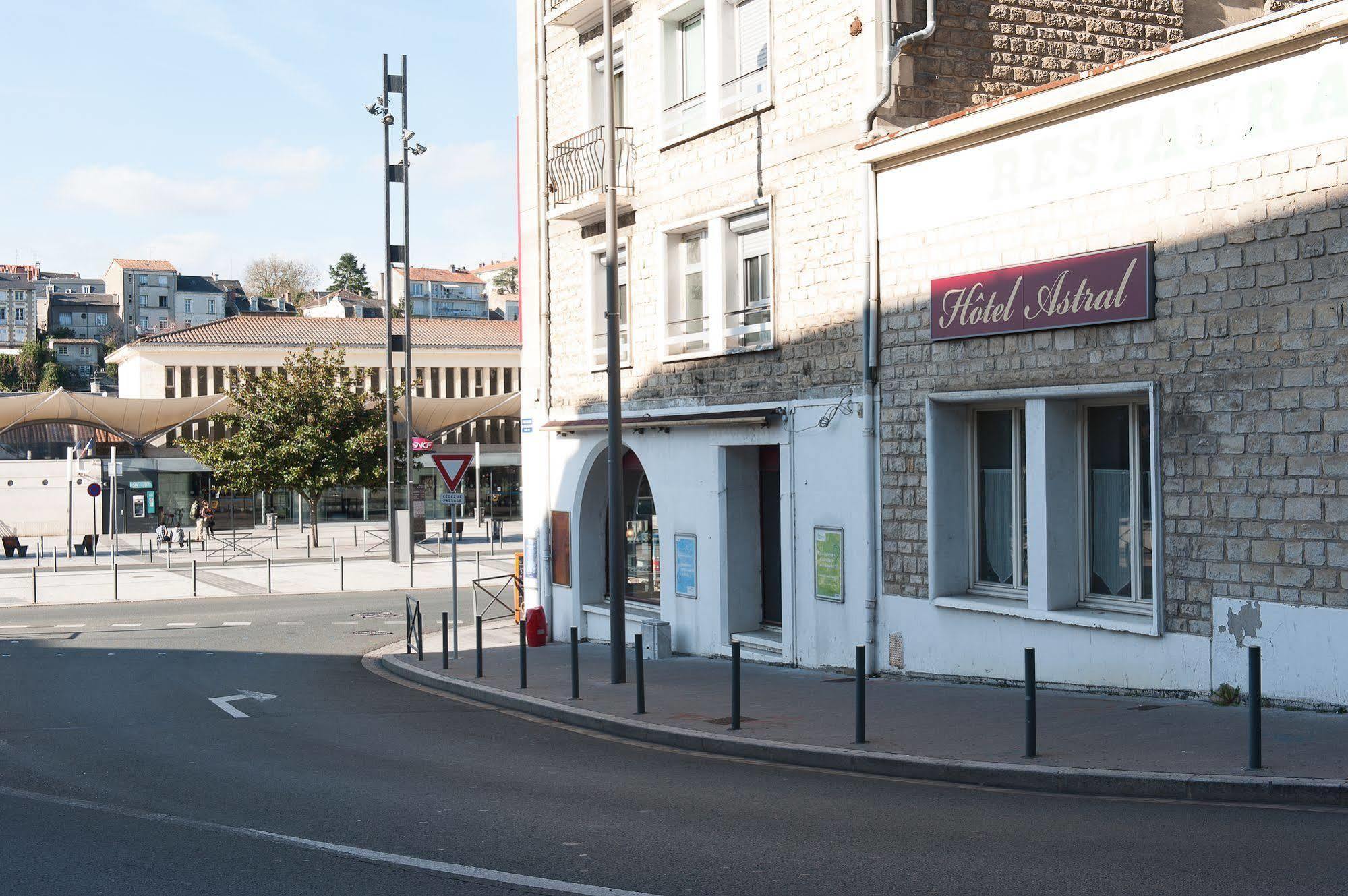 Helios Hotel Poitiers Exterior foto